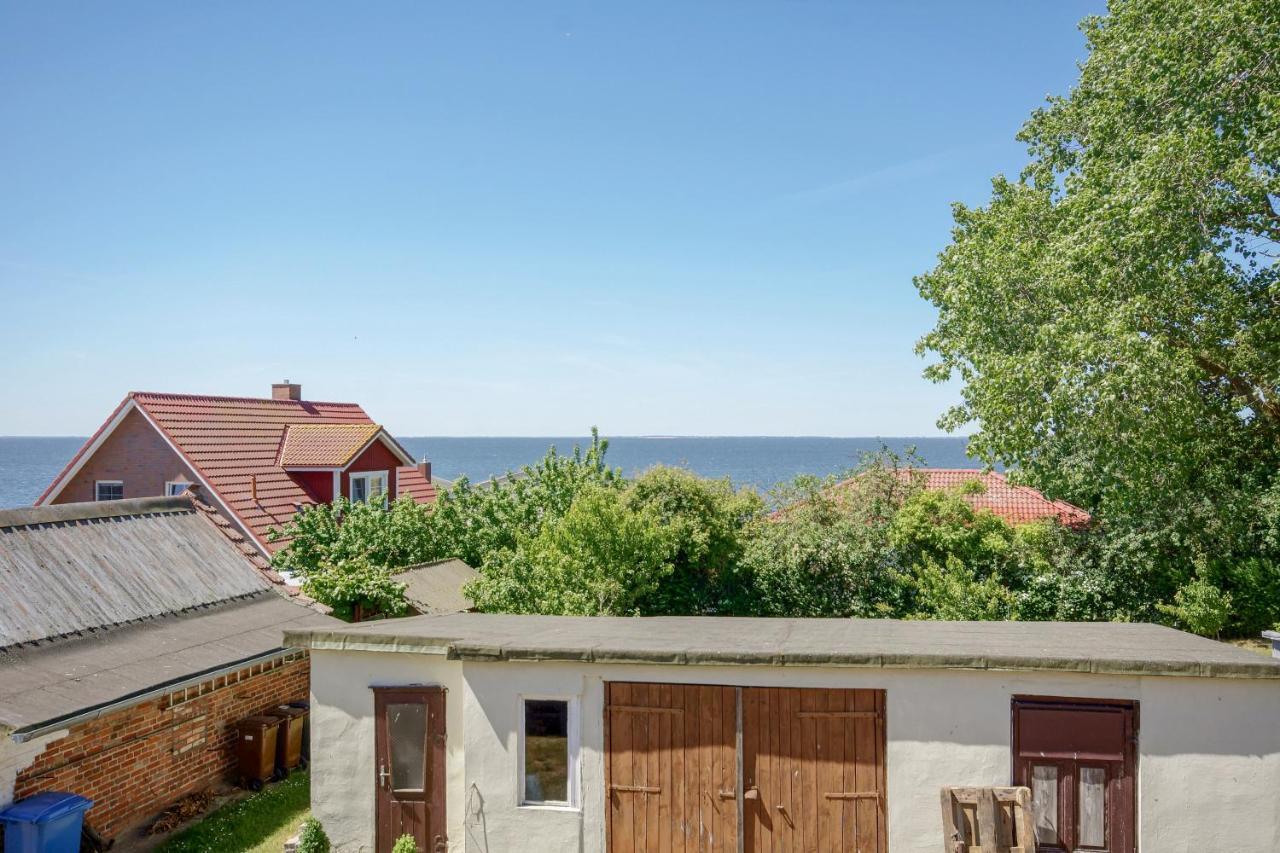 Ferienwohnungen Beim Fischer Und Sin Fru Klein Zicker Exterior foto